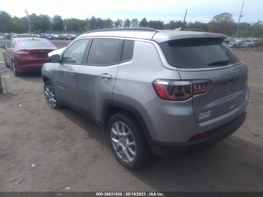 VIN 3C4NJDFB3NT178689 2022 JEEP COMPASS LATITUDE LUX