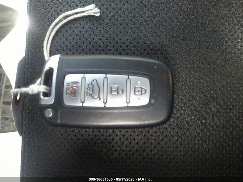 2013 HYUNDAI VELOSTER TURBO W/BLACK INT - KMHTC6AE8DU135562