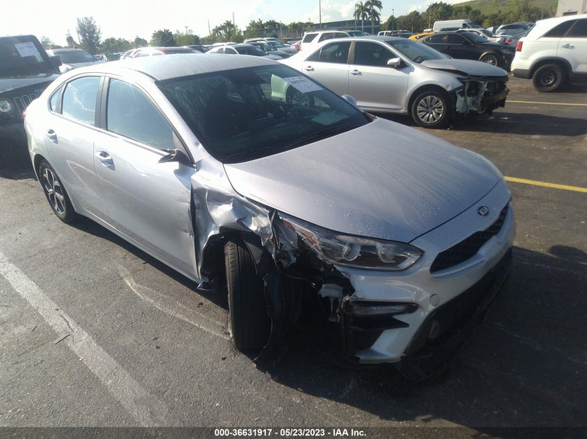 VIN 3KPF24AD4ME345686 2021 KIA FORTE LXS