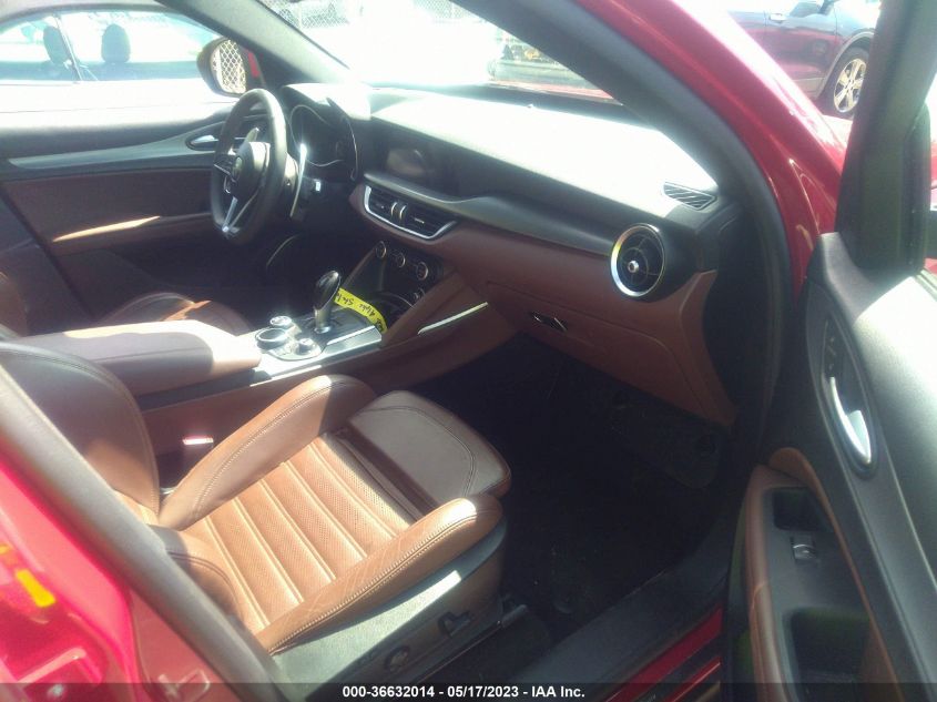 2018 ALFA ROMEO STELVIO TI SPORT - ZASFAKNN2J7B97437