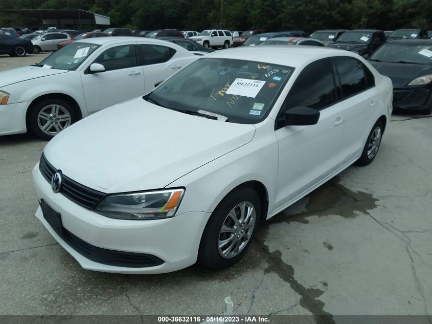 2014 VOLKSWAGEN JETTA SEDAN S - 3VW2K7AJ2EM368569