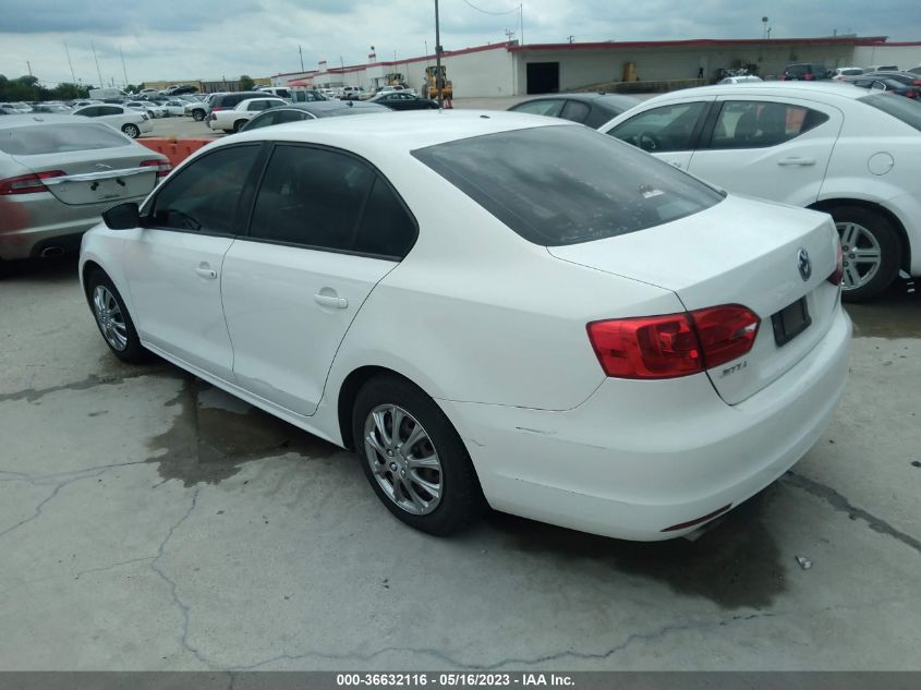 2014 VOLKSWAGEN JETTA SEDAN S - 3VW2K7AJ2EM368569