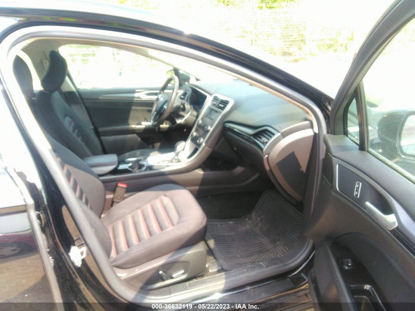 2016 FORD FUSION SE - 3FA6P0T90GR126827