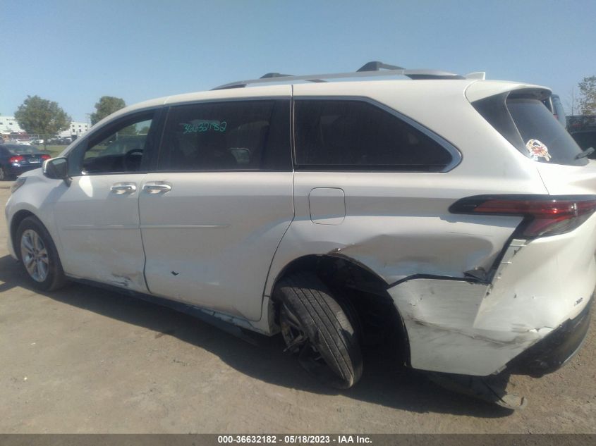 2021 TOYOTA SIENNA LIMITED/PLATINUM - 5TDESKFC5MS006800