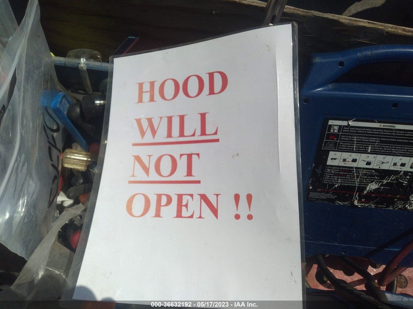 VIN 1FMCU9HD7JUD46288 2018 FORD ESCAPE SEL