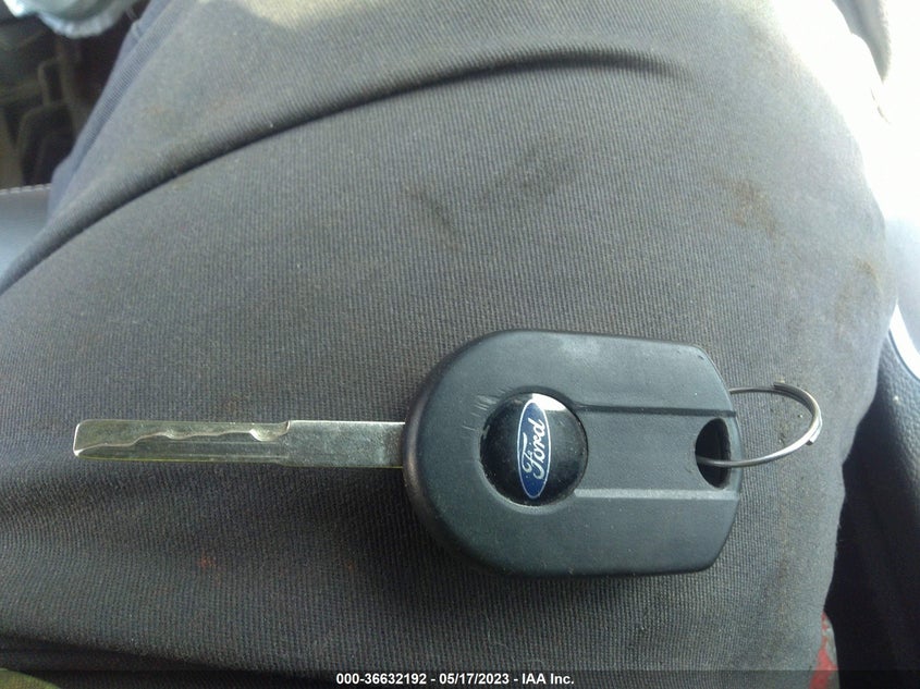 VIN 1FMCU9HD7JUD46288 2018 FORD ESCAPE SEL