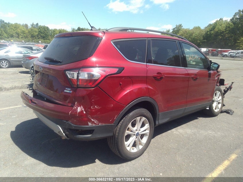 VIN 1FMCU9HD7JUD46288 2018 FORD ESCAPE SEL