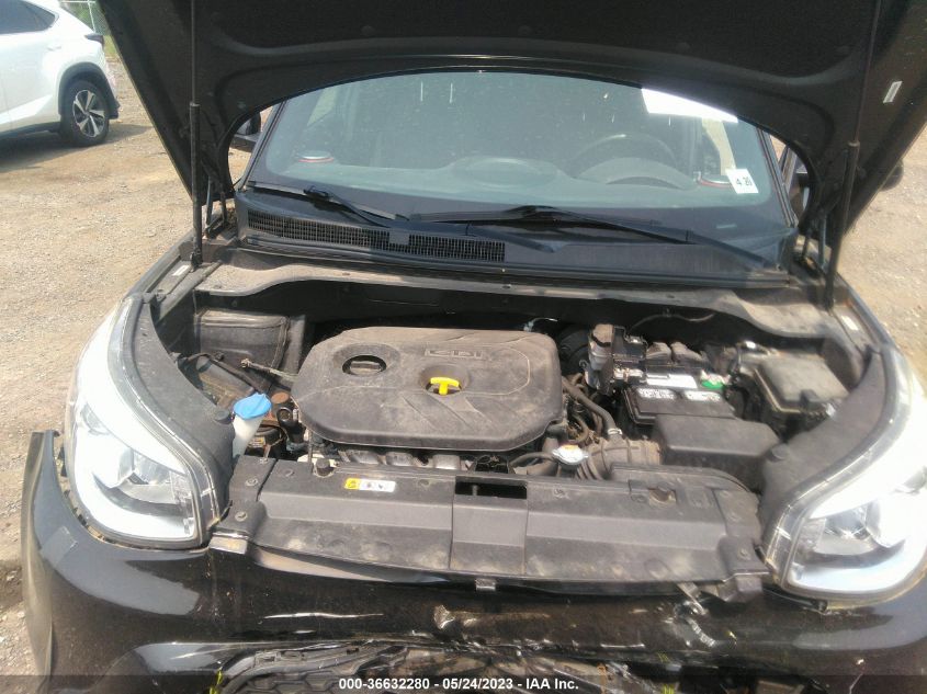 2015 KIA SOUL + - KNDJP3A54F7773422