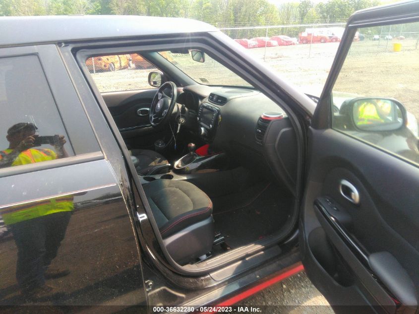 2015 KIA SOUL + - KNDJP3A54F7773422