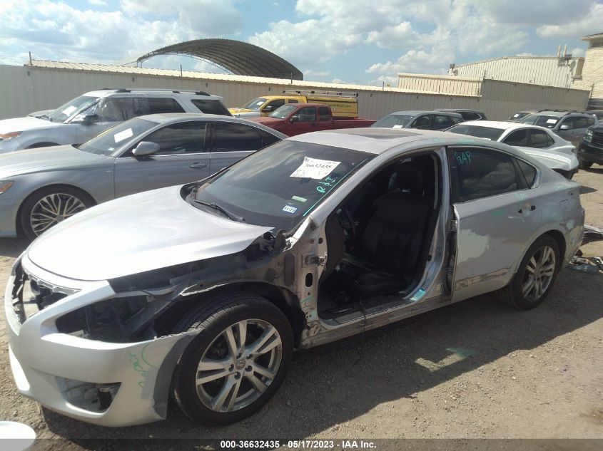 2014 NISSAN ALTIMA 3.5 SL - 1N4BL3AP9EC420011