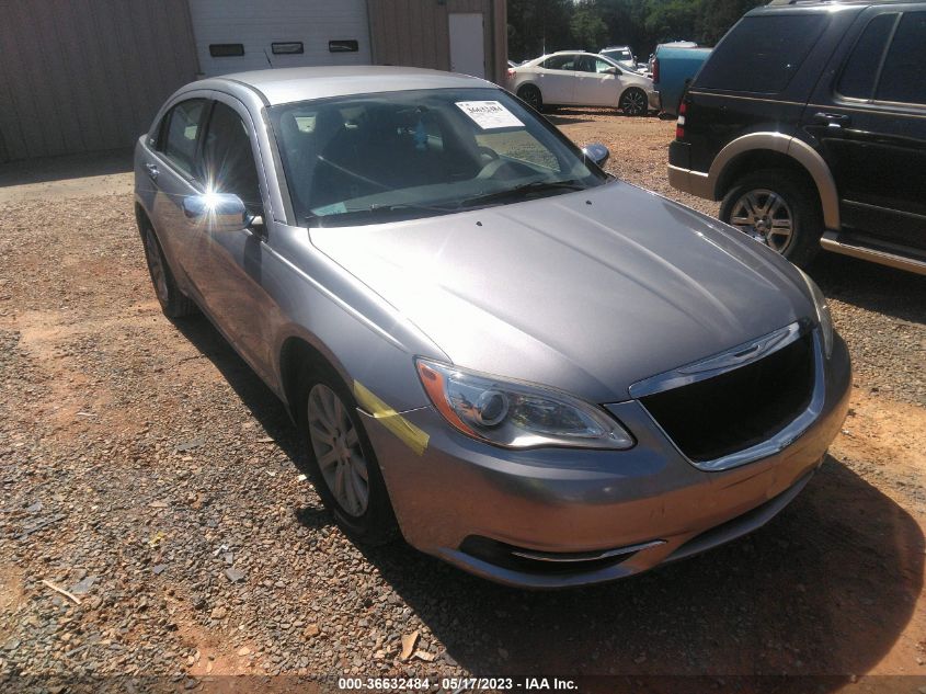 2013 CHRYSLER 200 TOURING - 1C3CCBBB7DN599877