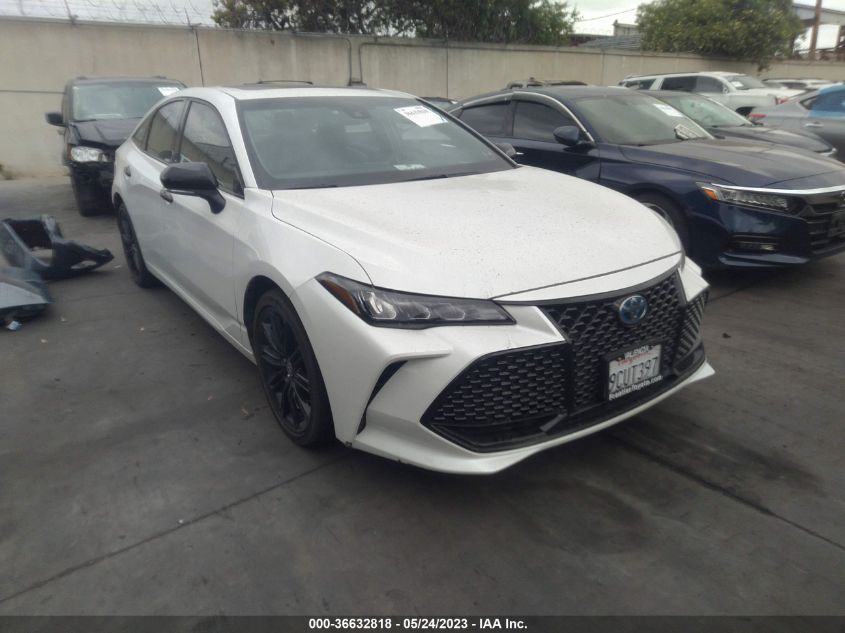 4T1EA1AB7NU015650 TOYOTA AVALON HYBRID XSE NIGHTSHADE 2022