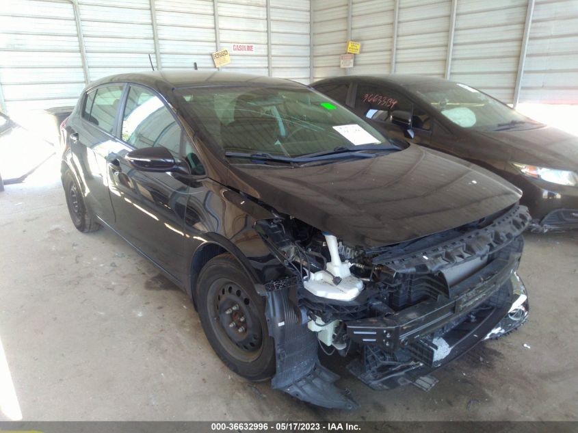 KNAFK5A81H5681481 KIA FORTE5 LX 2017