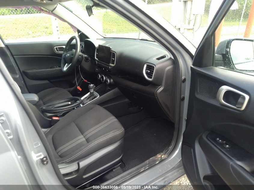 2021 HYUNDAI VENUE SEL - KMHRC8A31MU082899