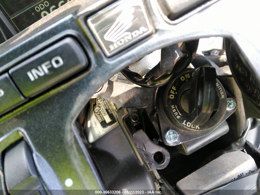 2010 HONDA GL1800 1HFSC47H1AA902600