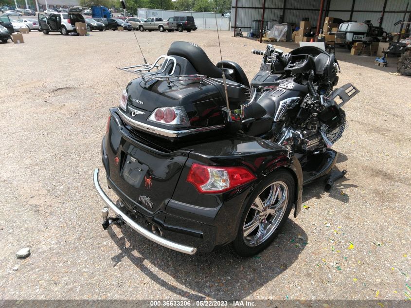 2010 HONDA GL1800 1HFSC47H1AA902600