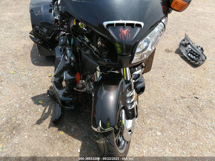 2010 HONDA GL1800 1HFSC47H1AA902600