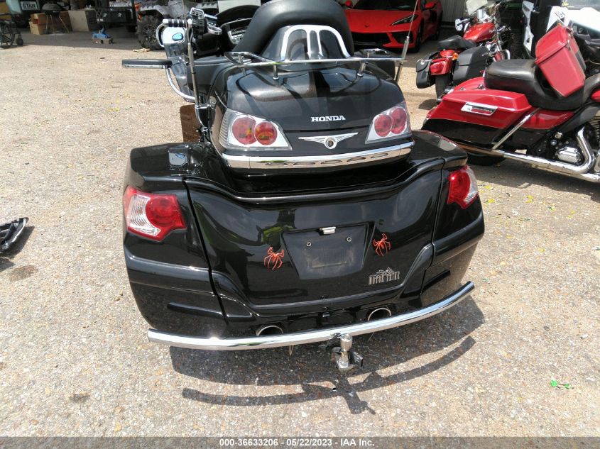 2010 HONDA GL1800 1HFSC47H1AA902600