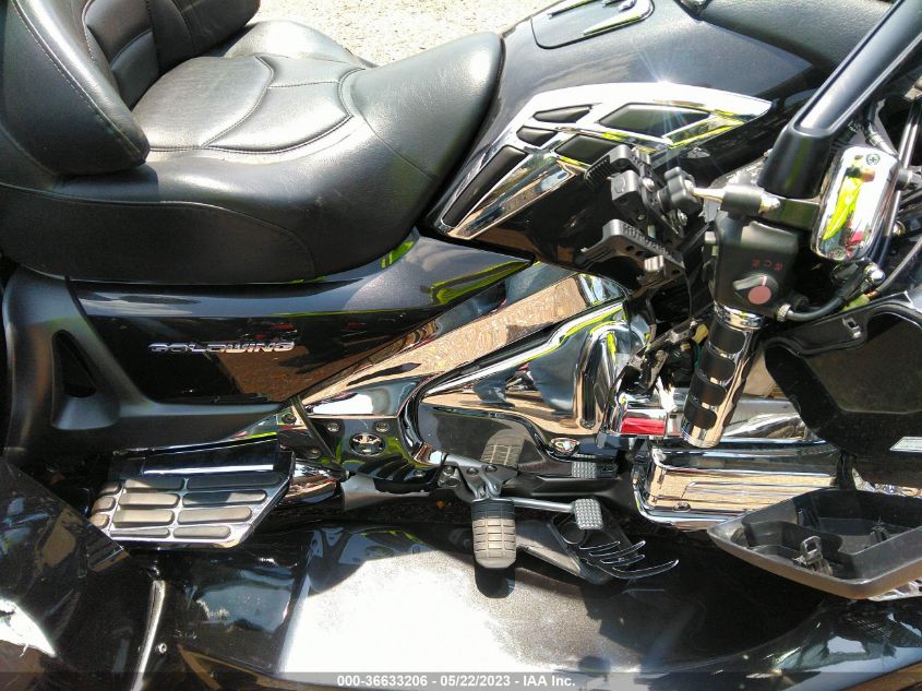 2010 HONDA GL1800 1HFSC47H1AA902600