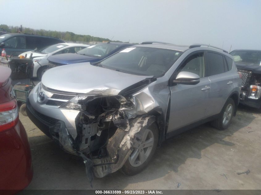 2014 TOYOTA RAV4 XLE - JTMRFREV0ED089728