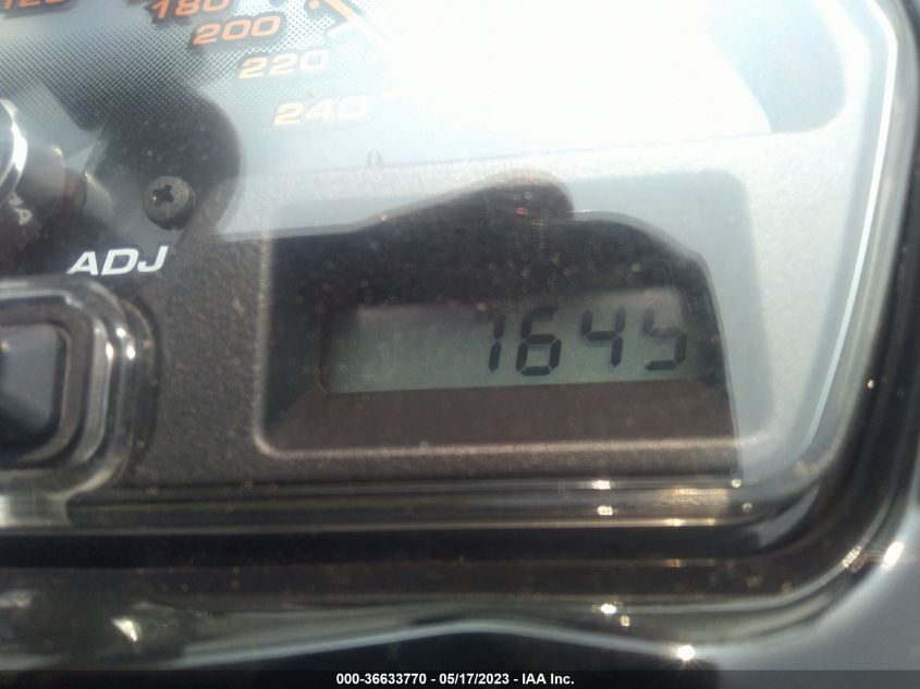 2015 SUZUKI VZR1800 JS1VY53A0F2100543