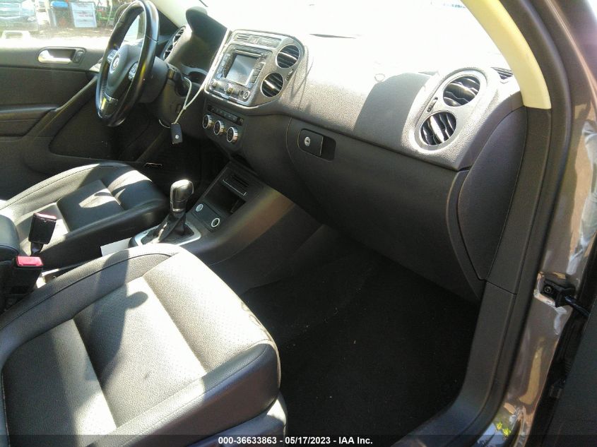 2015 VOLKSWAGEN TIGUAN SEL - WVGBV7AX8FW551390