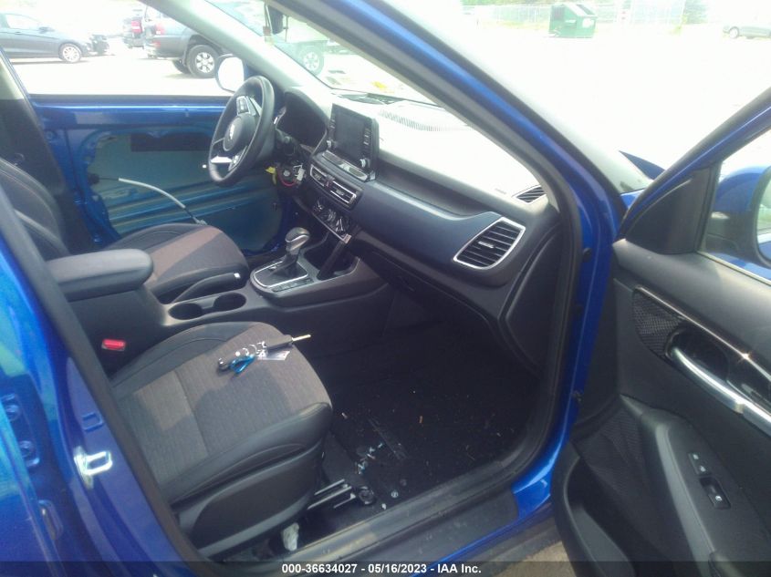 2021 KIA SELTOS S - KNDEUCA21M7227979