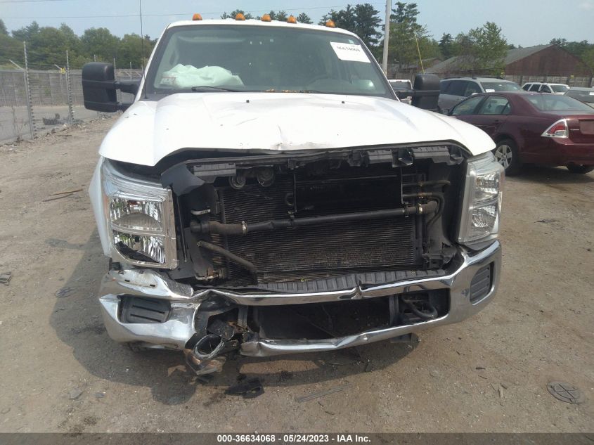 2015 FORD SUPER DUTY F-250 SRW LARIAT/PLATINUM - 1FT7W2BT4FEB28074