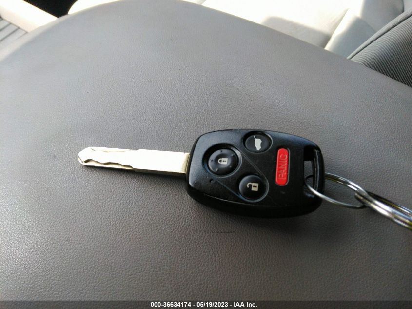 2015 HONDA PILOT LX - 5FNYF4H26FB016602
