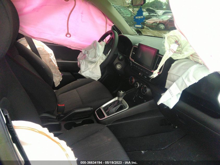 2021 HYUNDAI VENUE SE - KMHRB8A39MU083107