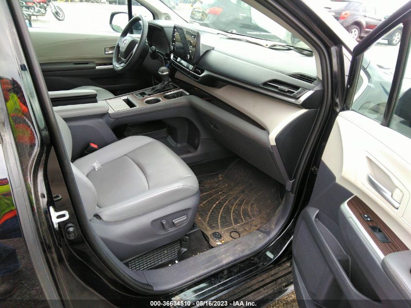 2021 TOYOTA SIENNA XLE - 5TDJRKEC1MS037358