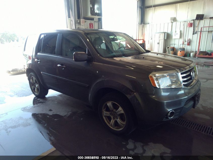 2014 HONDA PILOT EX-L - 5FNYF4H52EB029243