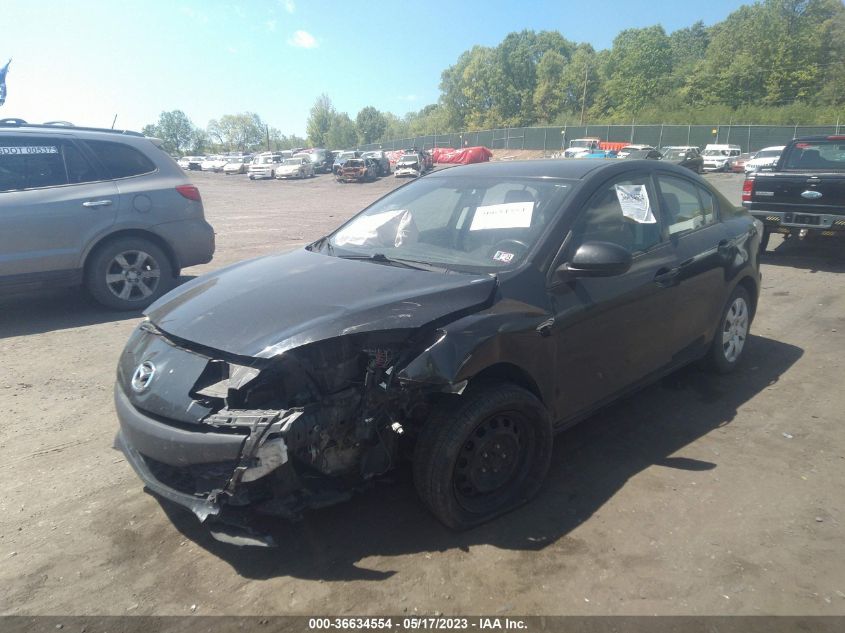 2013 MAZDA MAZDA3 I SPORT - JM1BL1U87D1703214