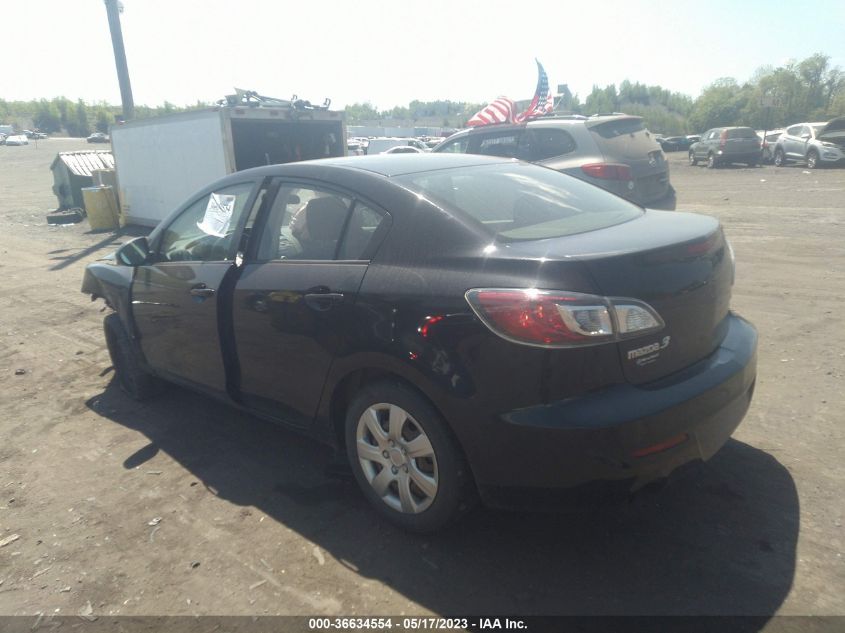2013 MAZDA MAZDA3 I SPORT - JM1BL1U87D1703214