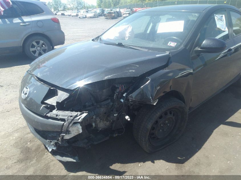 2013 MAZDA MAZDA3 I SPORT - JM1BL1U87D1703214