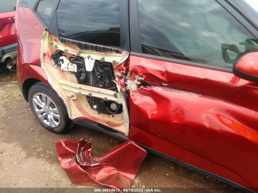 2020 KIA SOUL LX - KNDJ23AU8L7078877