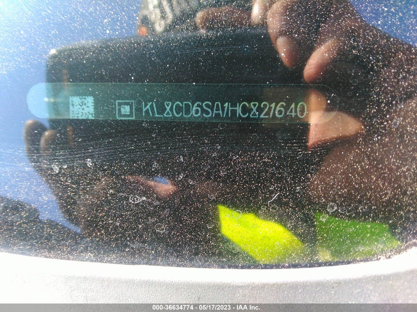 VIN KL8CD6SA1HC821640 2017 CHEVROLET SPARK LT