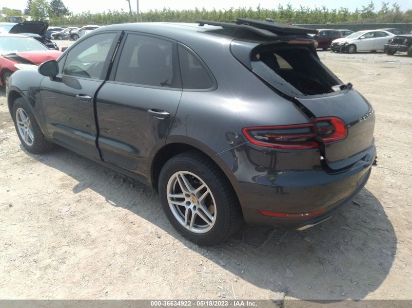 2017 PORSCHE MACAN - WP1AA2A57HLB04937