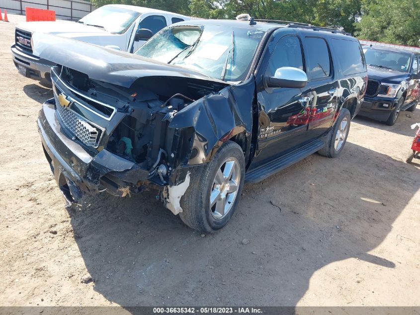 2013 CHEVROLET SUBURBAN LT - 1GNSCJE09DR115994