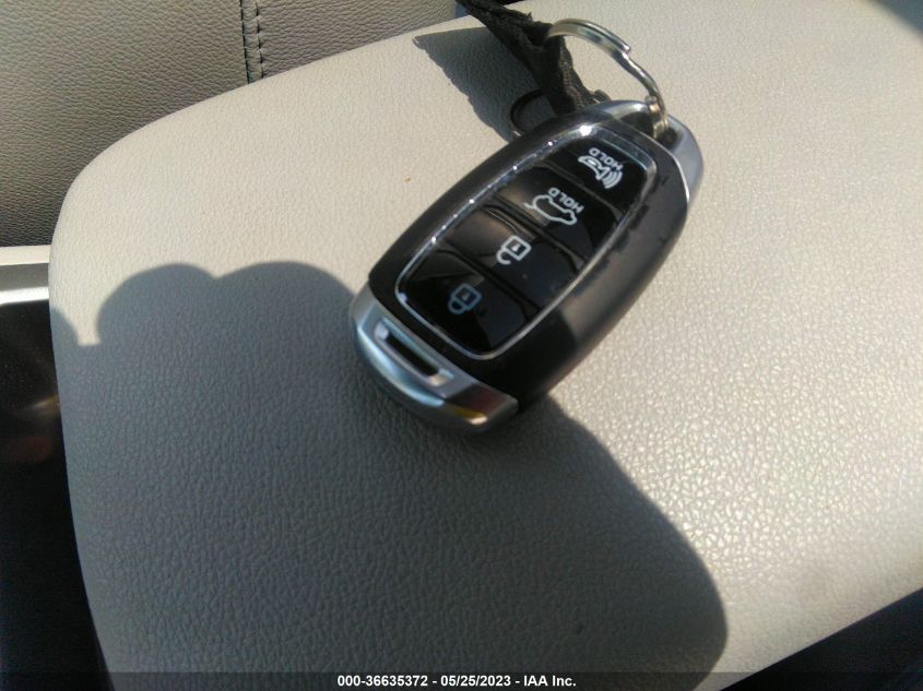 2020 HYUNDAI KONA EV LIMITED KM8K33AG9LU069095