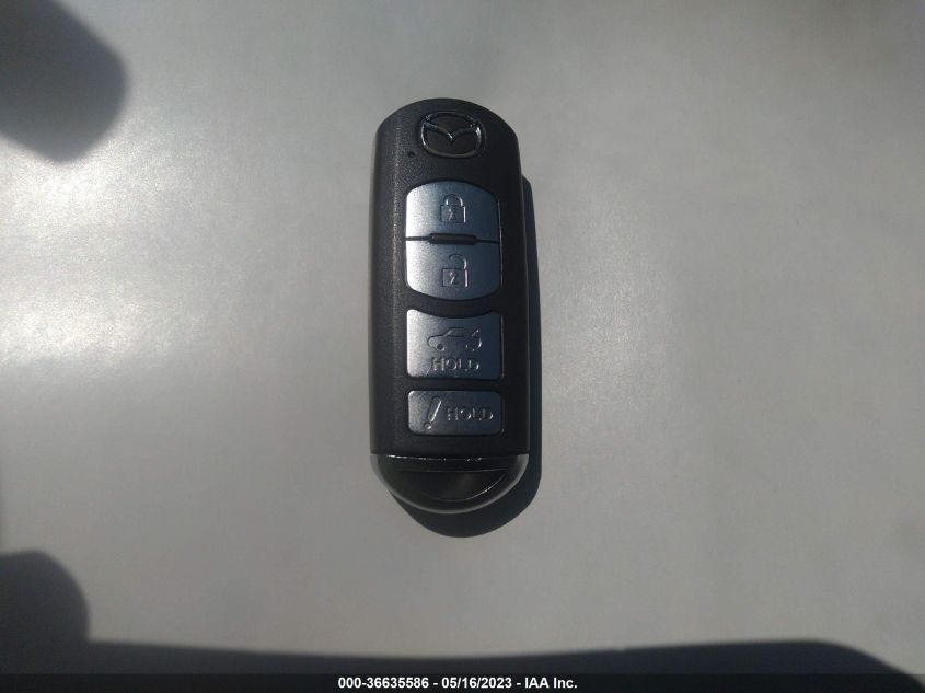 2017 MAZDA MAZDA3 4-DOOR SPORT 3MZBN1U71HM114201