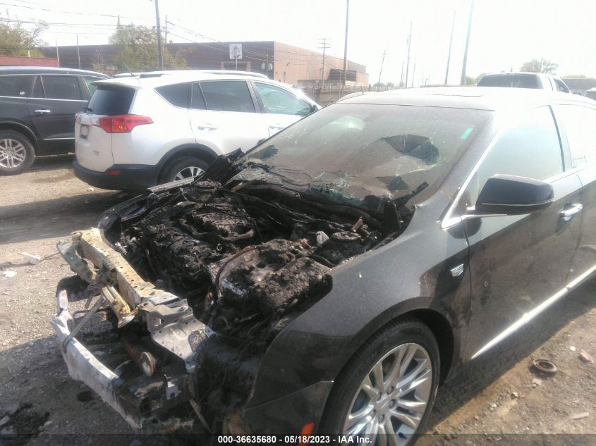 2018 CADILLAC XTS LUXURY - 2G61N5S37J9121774