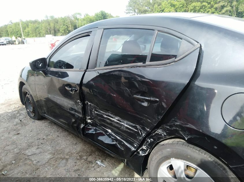 2015 MAZDA MAZDA3 I SPORT - 3MZBM1U77FM224797