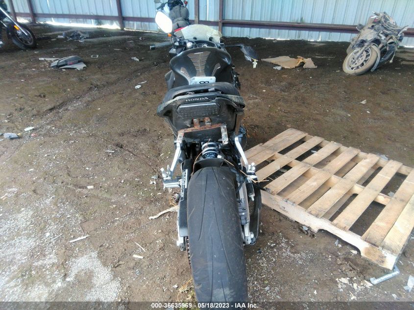 2014 HONDA CBR650 F MLHRC7402E5000686