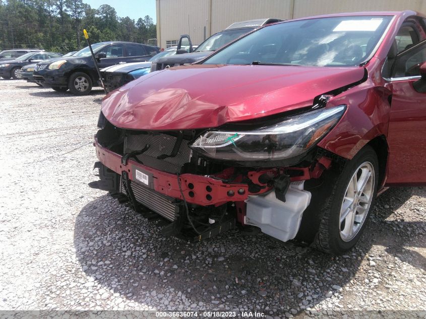 2018 CHEVROLET CRUZE LT - 1G1BE5SM9J7168390