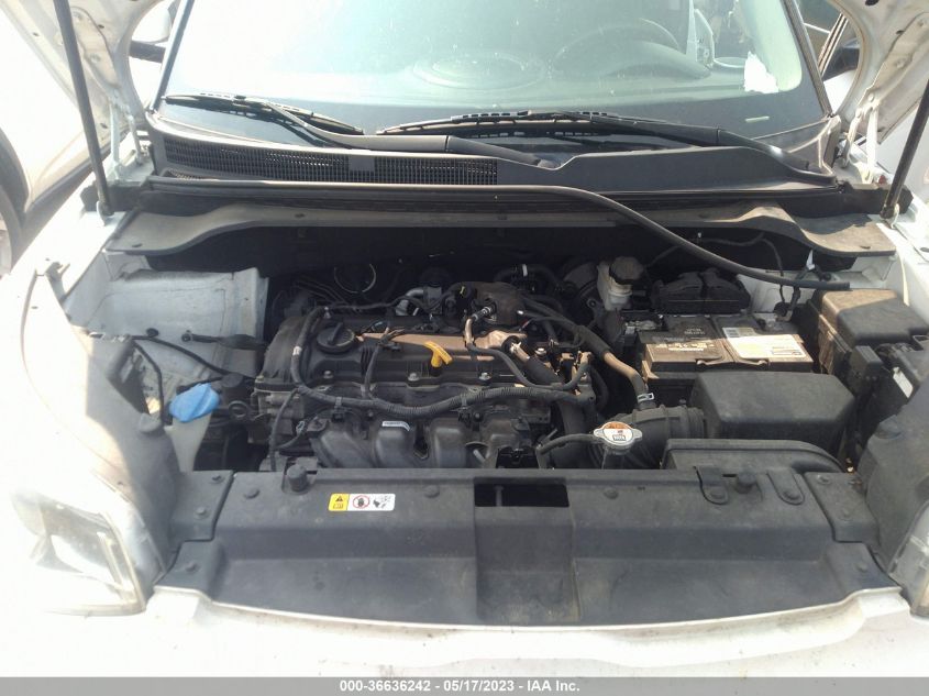 2016 KIA SOUL + - KNDJP3A51G7376400
