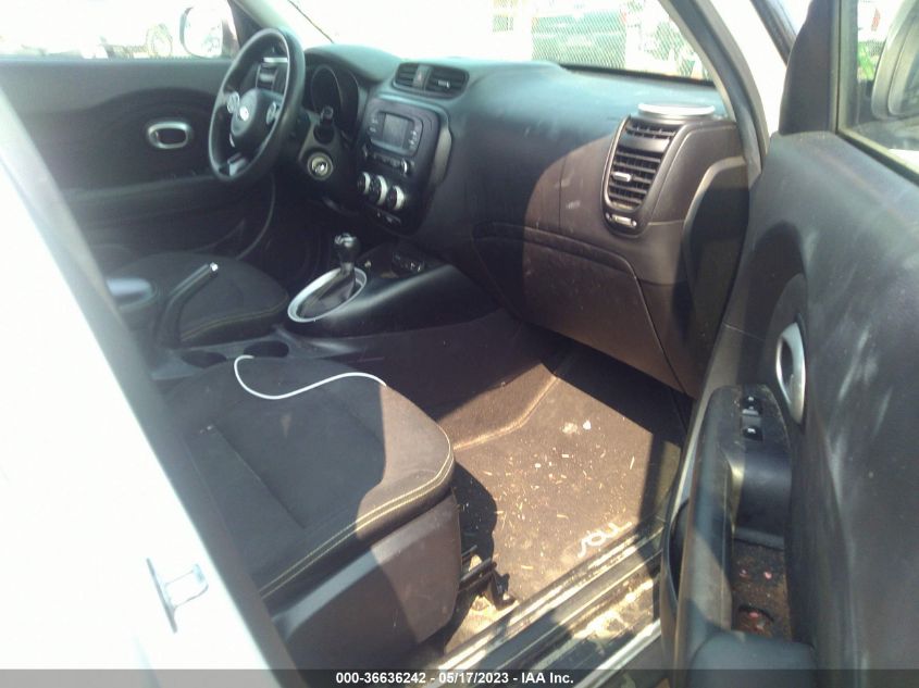 2016 KIA SOUL + - KNDJP3A51G7376400