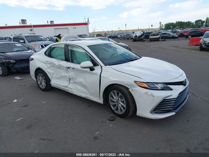 2022 TOYOTA CAMRY LE - 4T1C11BK4NU070255