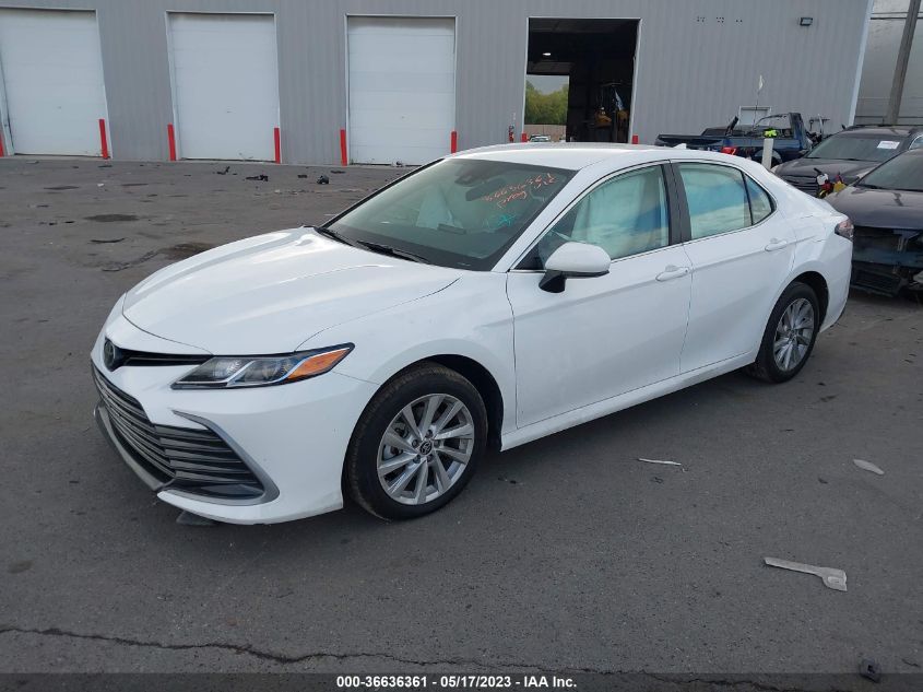 2022 TOYOTA CAMRY LE - 4T1C11BK4NU070255