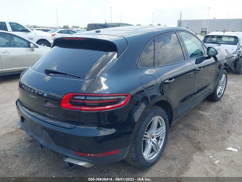 VIN WP1AA2A50JLB05501 2018 PORSCHE MACAN
